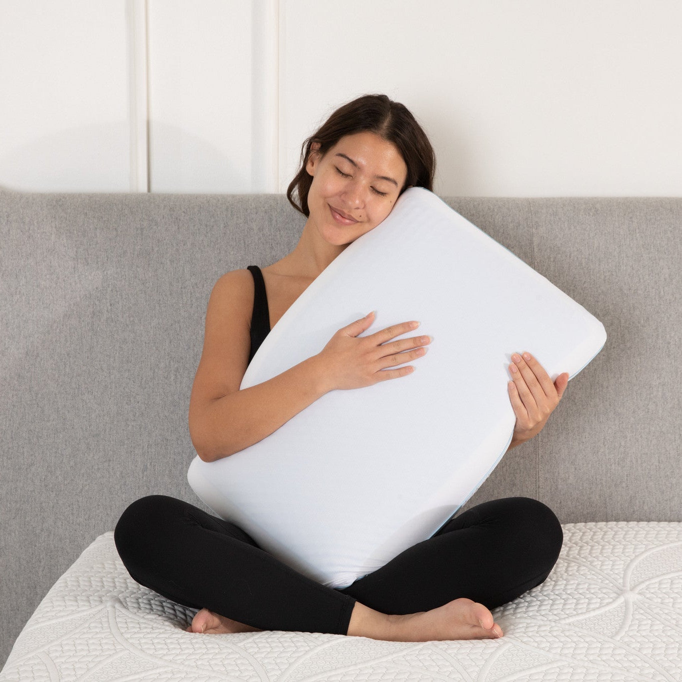 Reversible Cool Gel and Memory Foam Double-Sided Pillow, Orthopedic Support